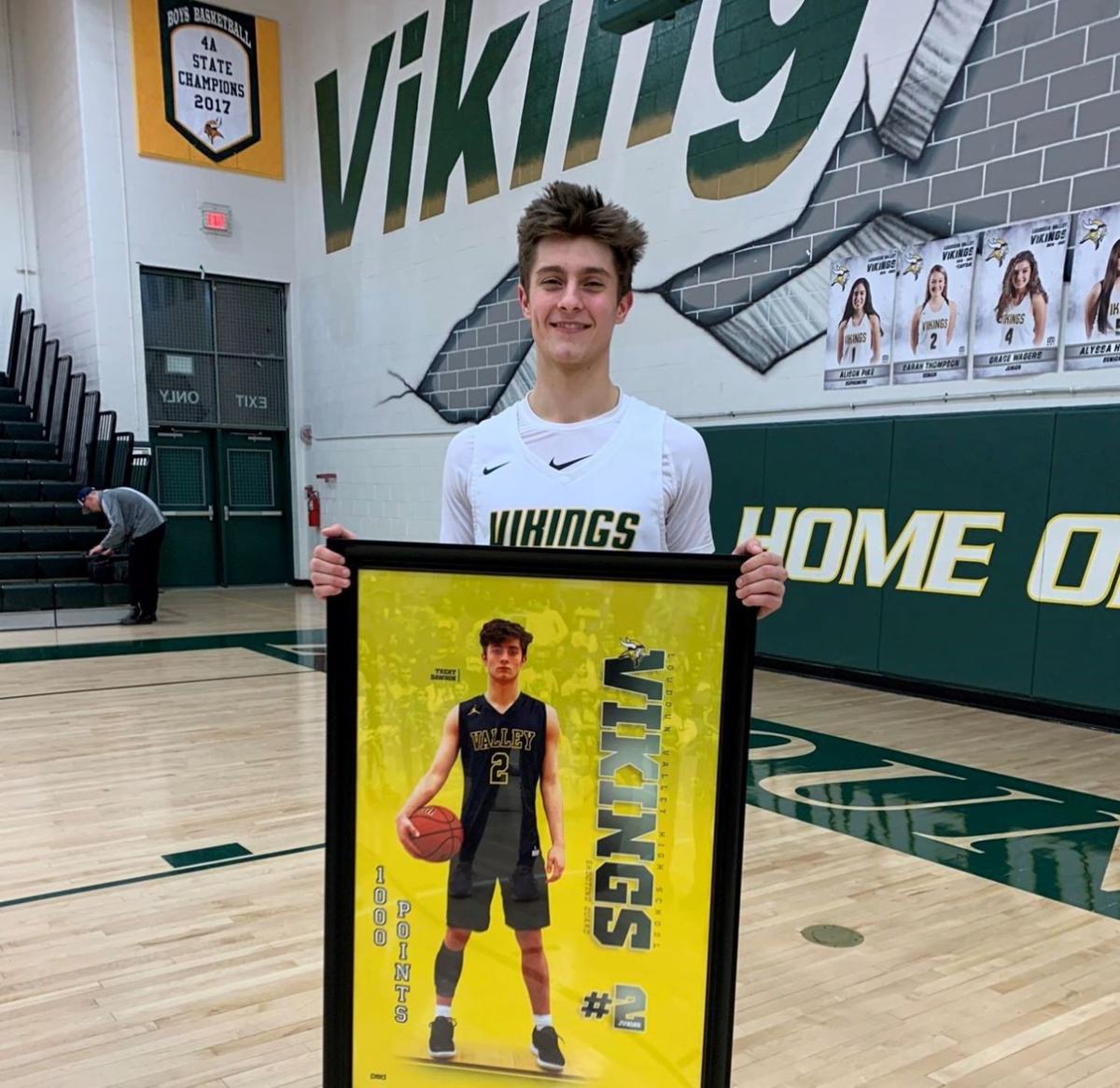 Dawson Joins Loudoun Valley S 1 000 Point Club Sports