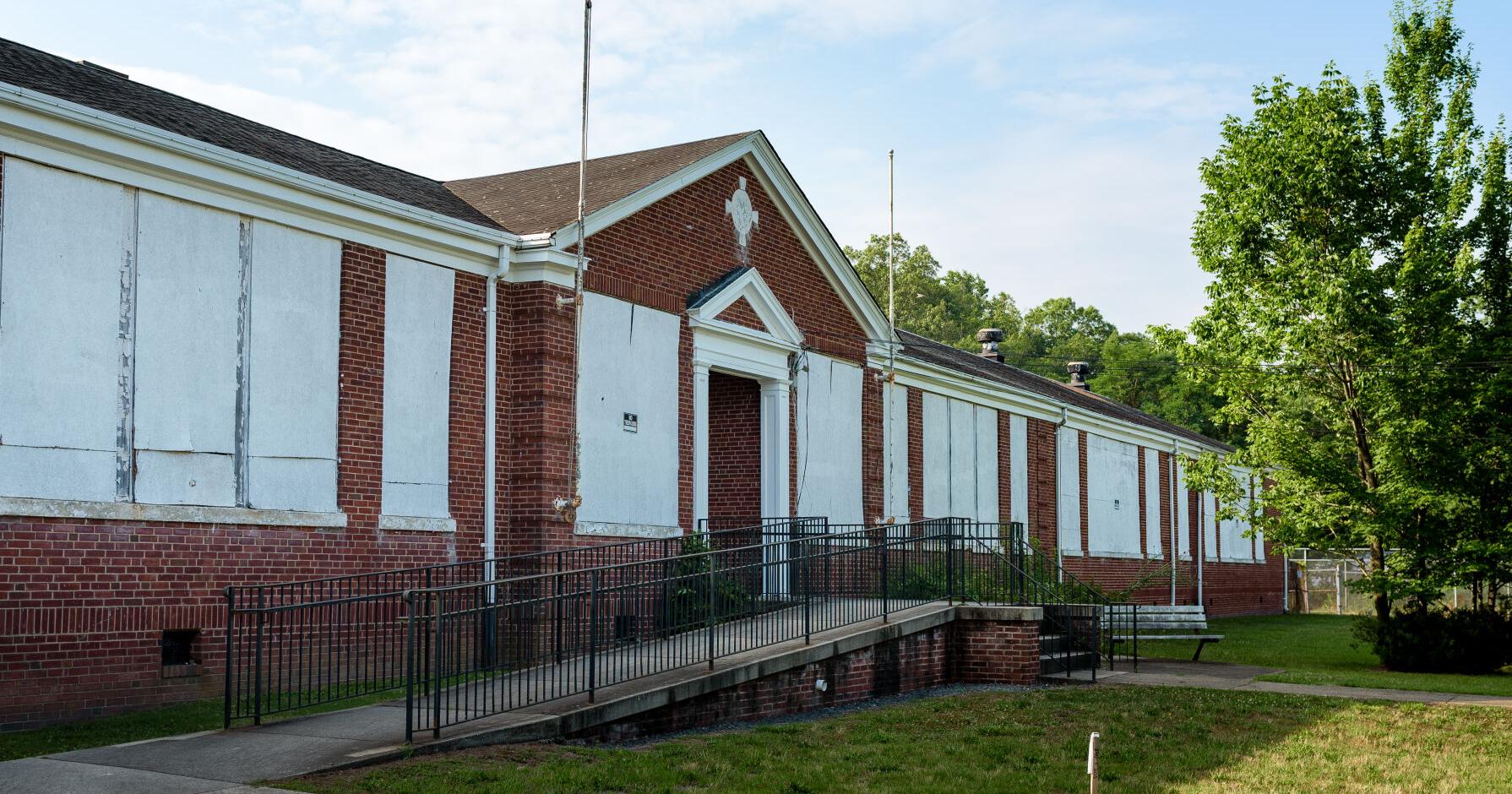 Housing proposal could lead to restoration of historic Arcola school - Vimarsana News