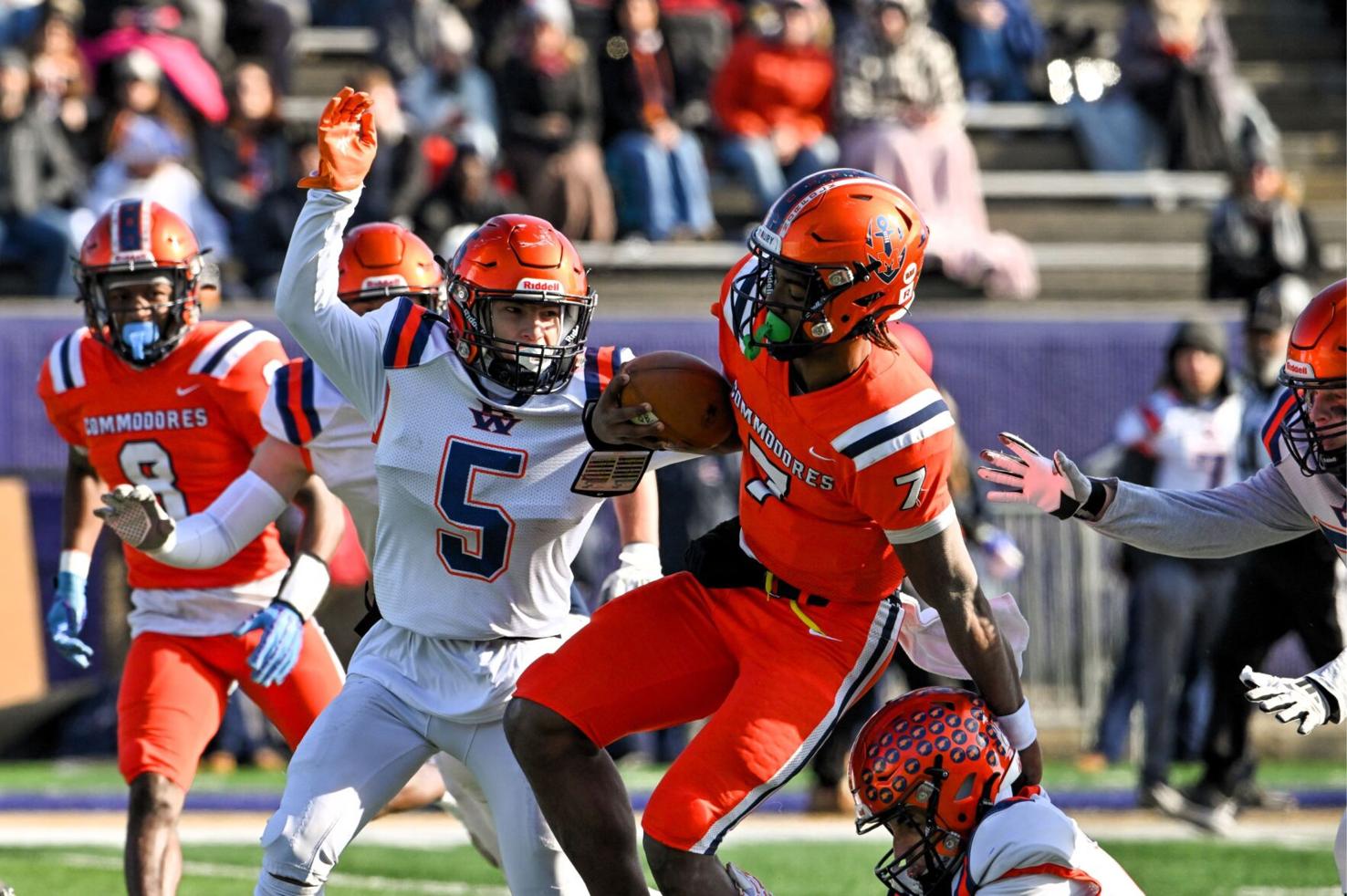 VHSL Football State Finals Scoreboard Maury shuts out Briar Woods in
