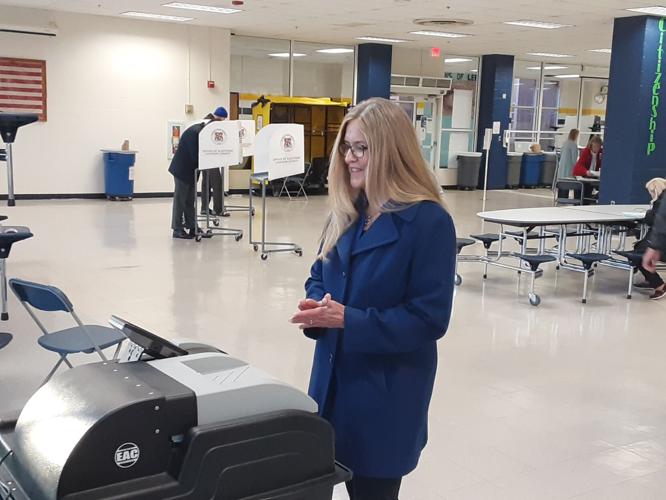 Rep. Jennifer Lynn Wexton votes on Election Day 2022