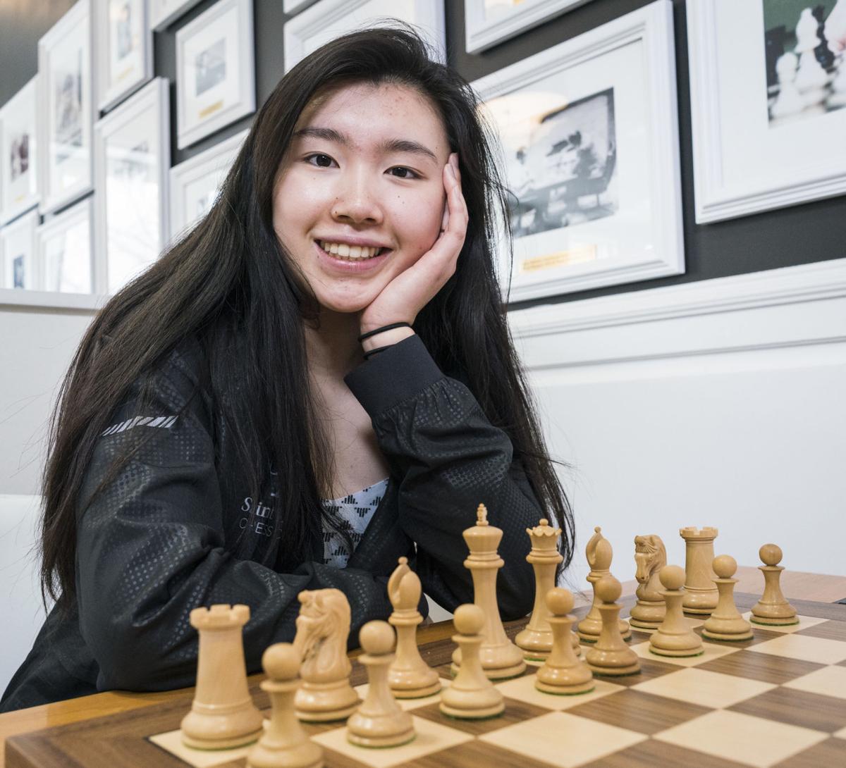 She's a Chess Champion Who Can Barely See the Board - The New York Times