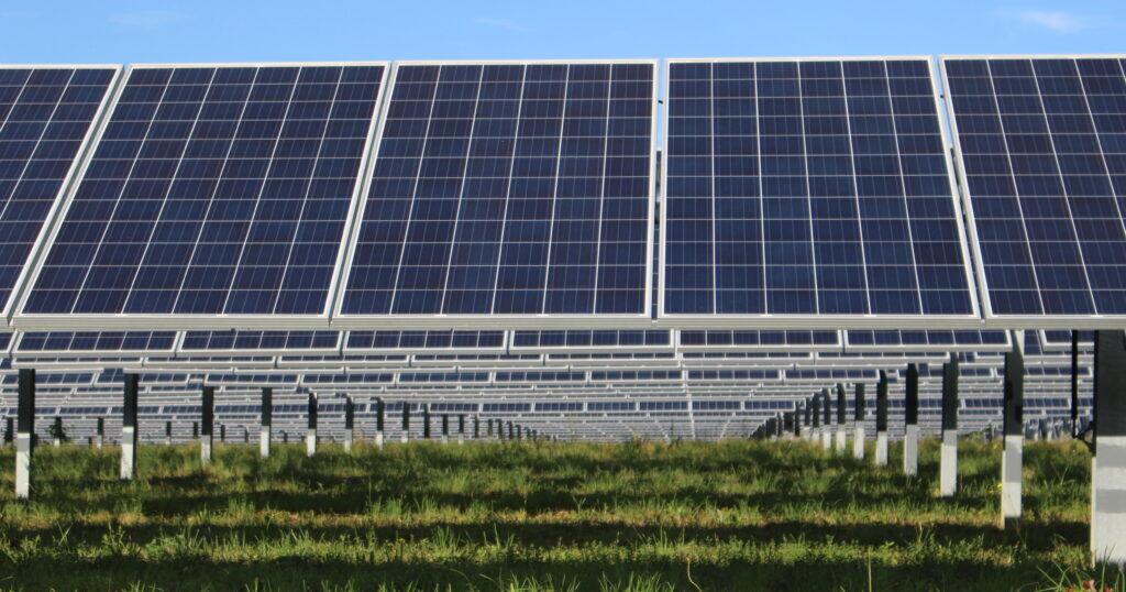 Bill to limit local restrictions on solar projects in Virginia paused for more study - Vimarsana News