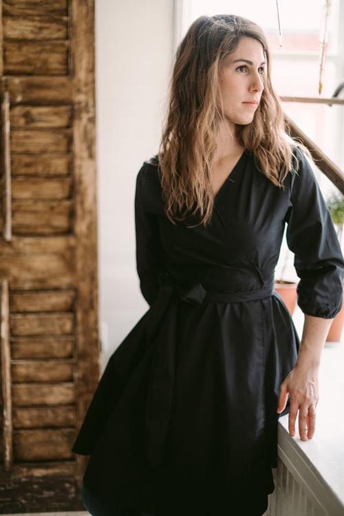 Leesburg-based dress designer sees rapid success
