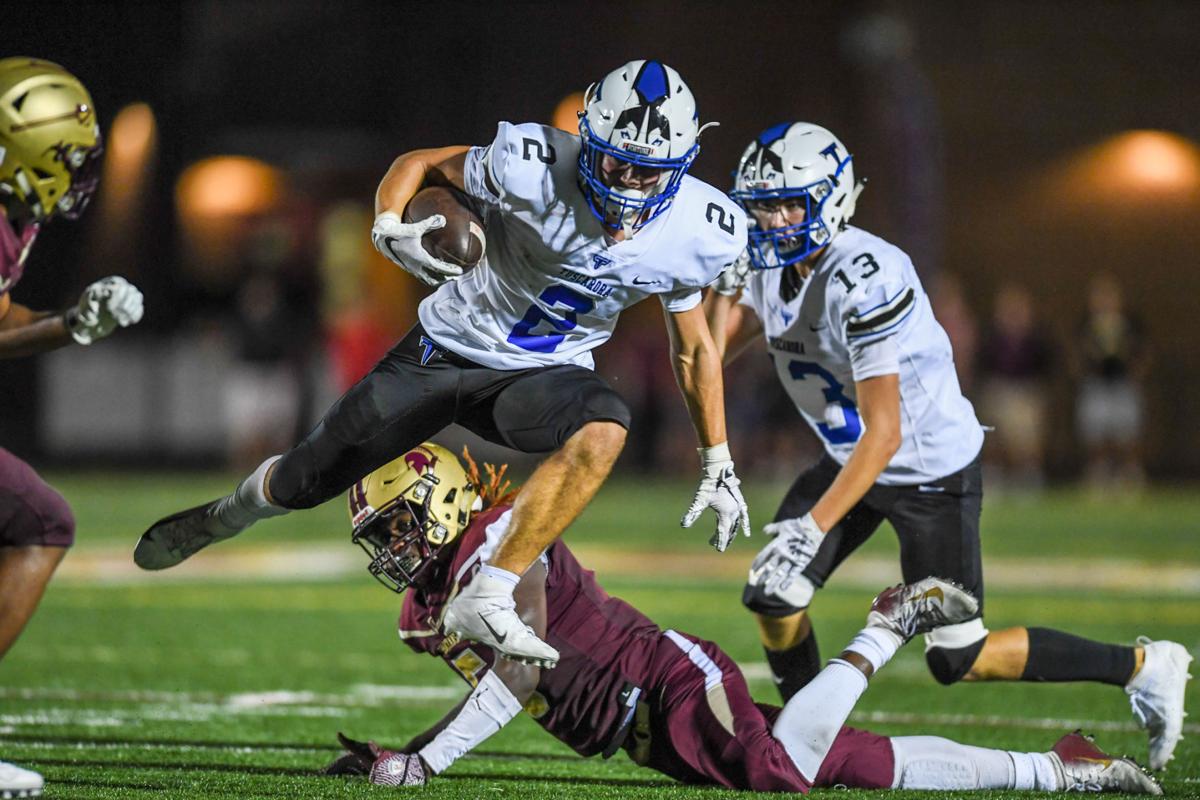 Broad Run Holds Off Tuscarora For 28 26 Win In Week 1 Showdown