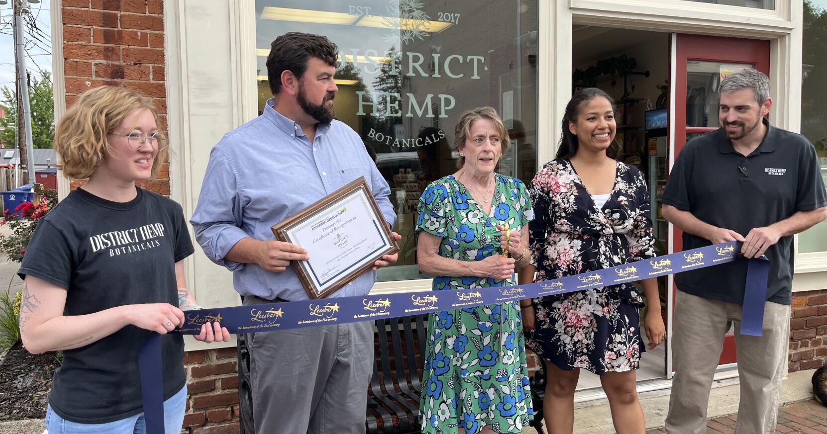 District Hemp Botanicals unveils new storefront on W. Market Street in Leesburg - Vimarsana News