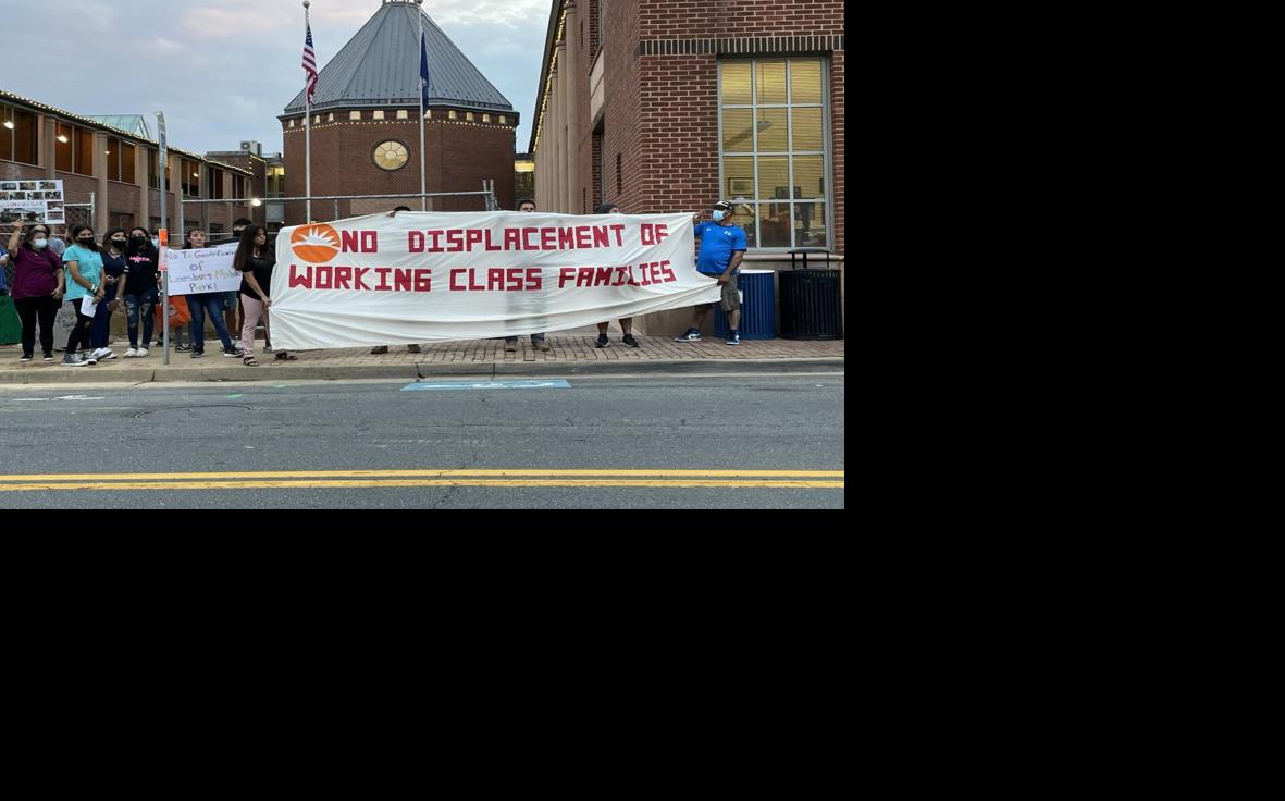 Leesburg looks for affordable housing solutions as Leesburg Mobile Park