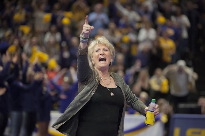 D-d Breaux To Remain Active At Lsu Following Retirement, Legendary 