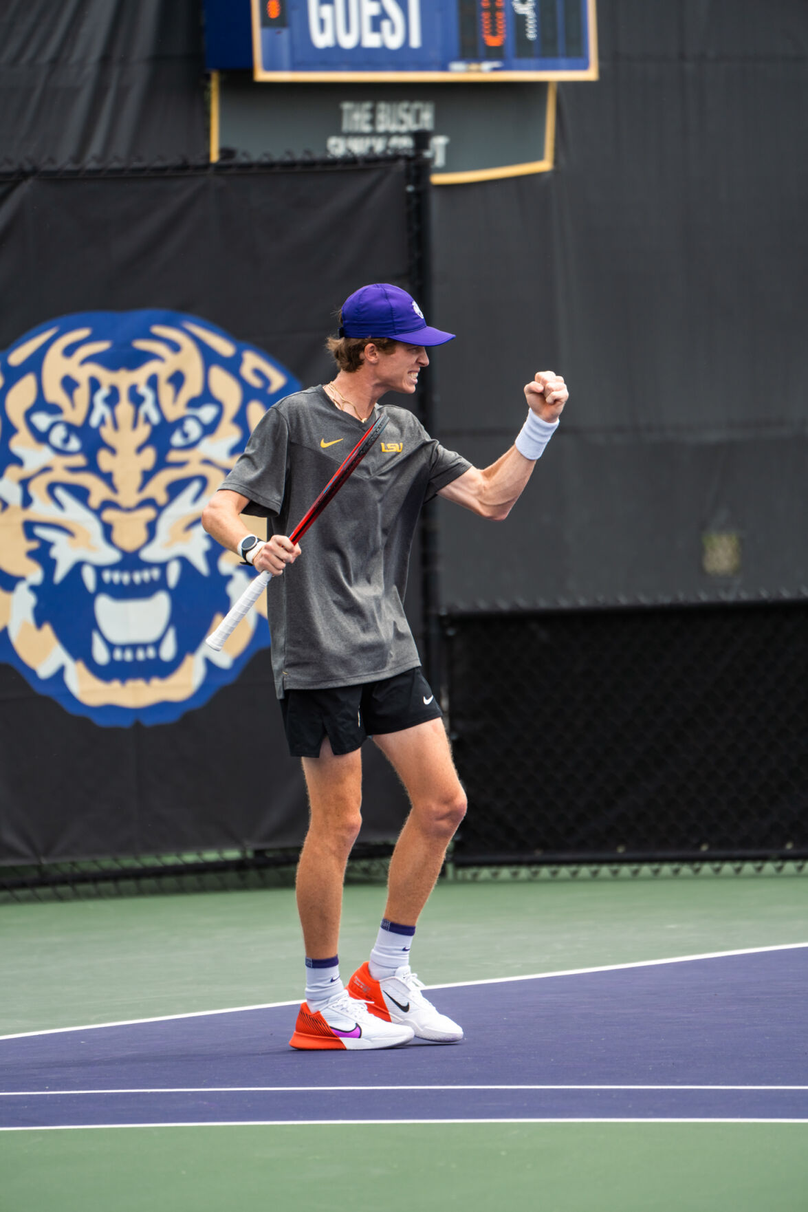 Lsu men's clearance tennis shoes