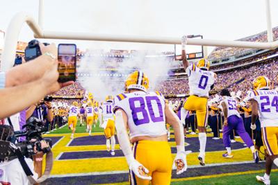 Lsu Holiday Schedule 2022 Column: A New Head Coach, Highly-Ranked Recruits And A Favorable Schedule  Spells Success For The Tigers In 2022 | Sports | Lsureveille.com