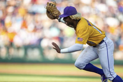 LSU Tigers baseball college world series game delayed to weather