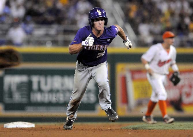 LSU rallies to beat Sam Houston