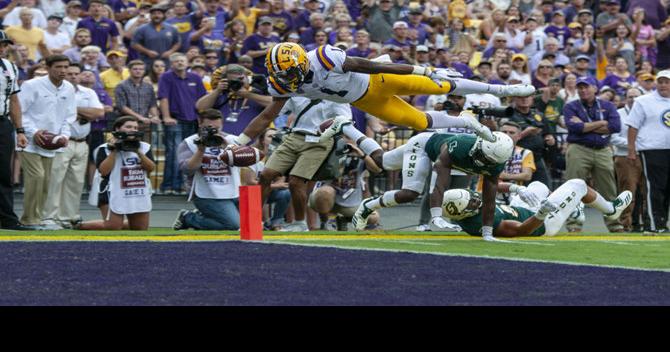 Ja'Marr Chase walked out of a drill after Les Miles told him to