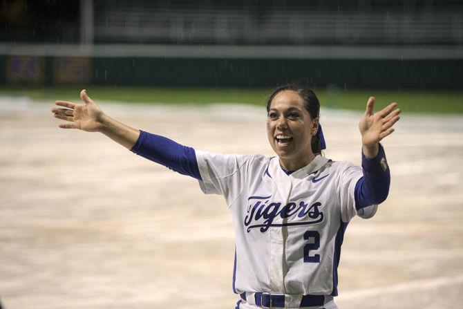 Tigers overwhelm Lady Demons, 6-1, after two-hour rain delay | Daily ...