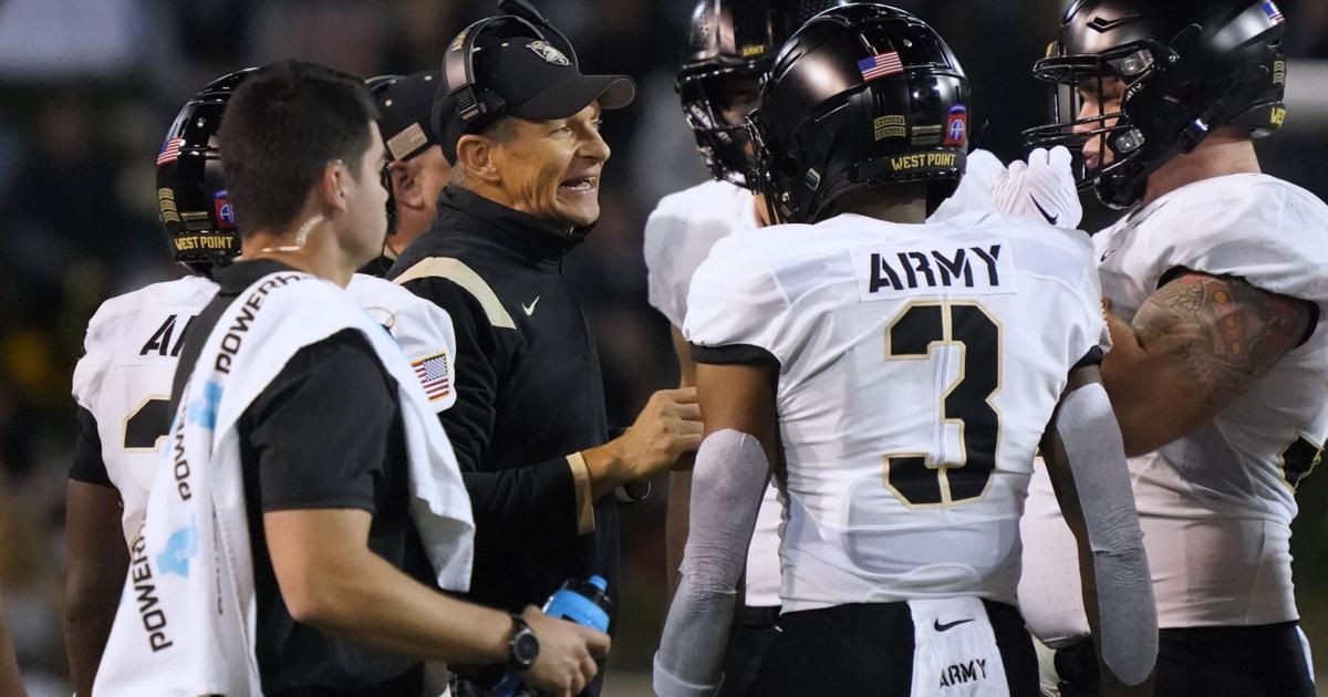 Army football uniforms for 2022 Army-Navy Game, explained