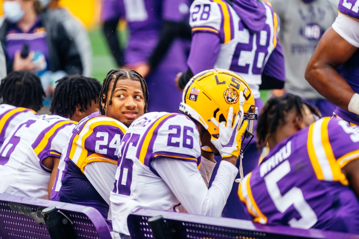 LSU Football Spring Game displays unknowns, potential, excitement