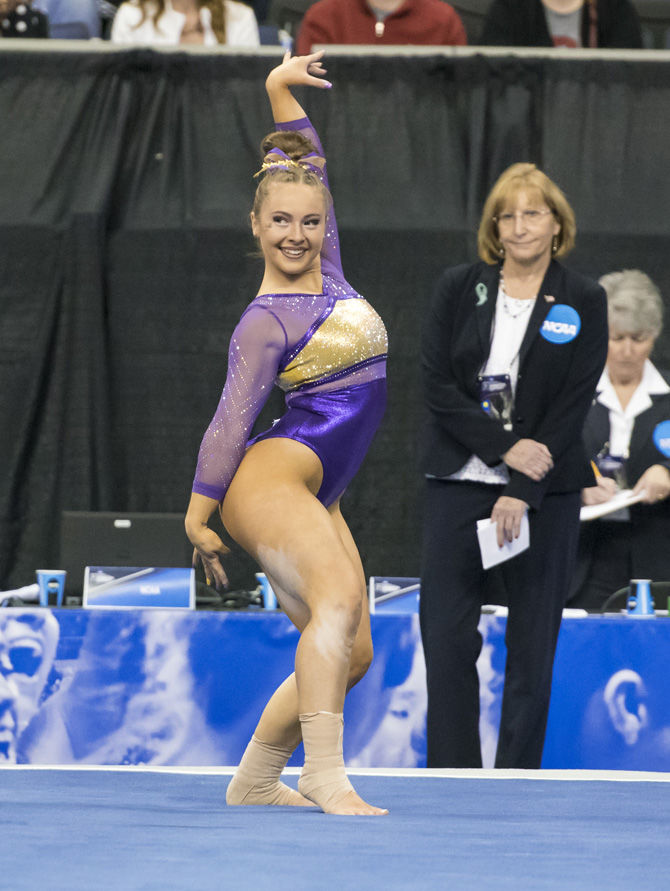 PHOTOS: LSU Gymnastics Semifinals | The Daily Reveille | lsureveille.com