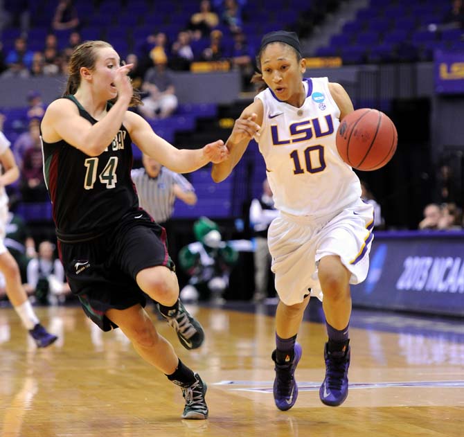 Women's Basketball: Lady Tigers Survive First-round Scare | Sports ...