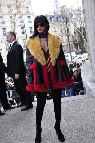 Rihanna deserves fashion award | Entertainment | lsureveille.com