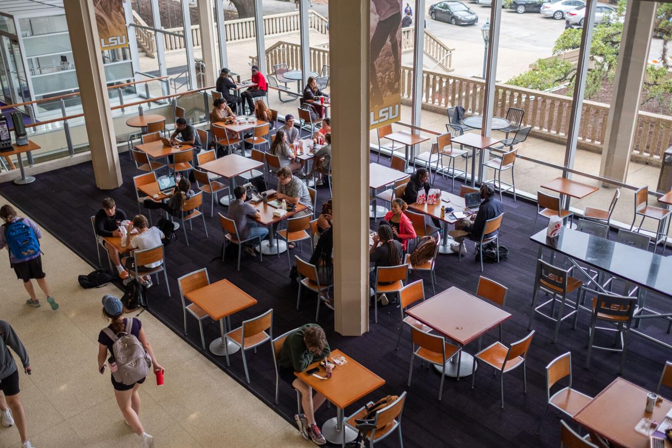 Where's the best dining spots on LSU's campus? Entertainment