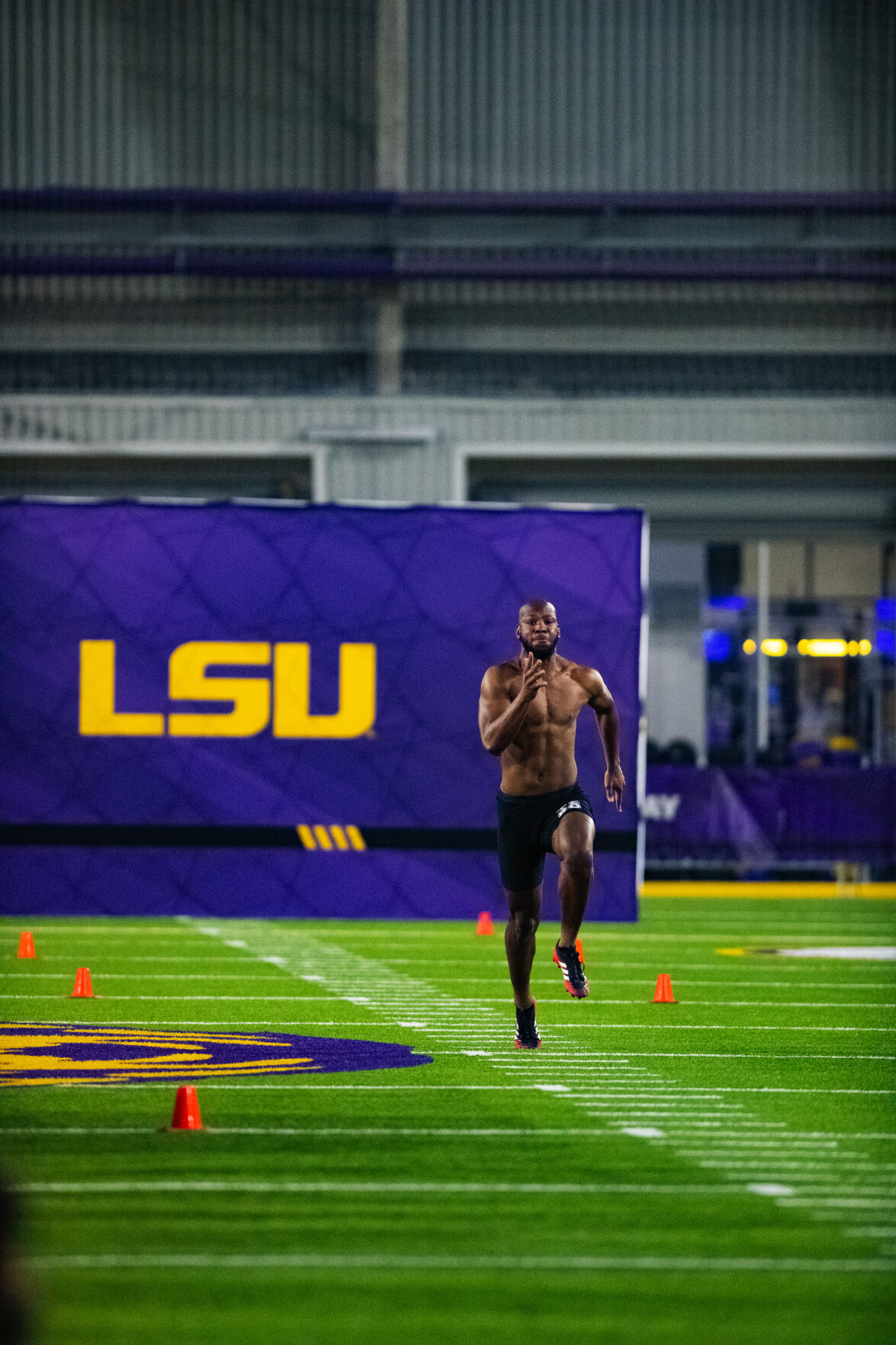 PHOTOS: NFL scouts and coaches take a look at NFL draft-eligible LSU  players, Multimedia