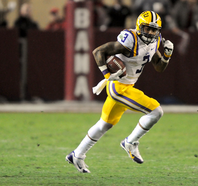 LSU wide receivers named Biletnikoff semifinalists