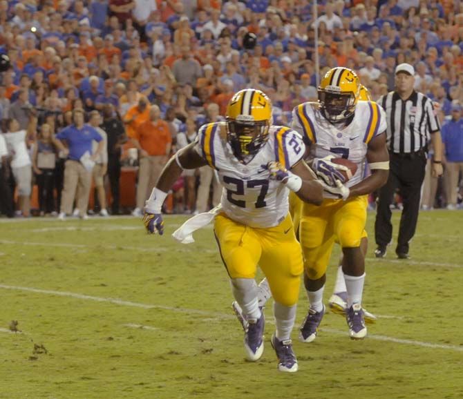 10/11/2014 LSU Football Vs. Florida. | Multimedia | Lsureveille.com