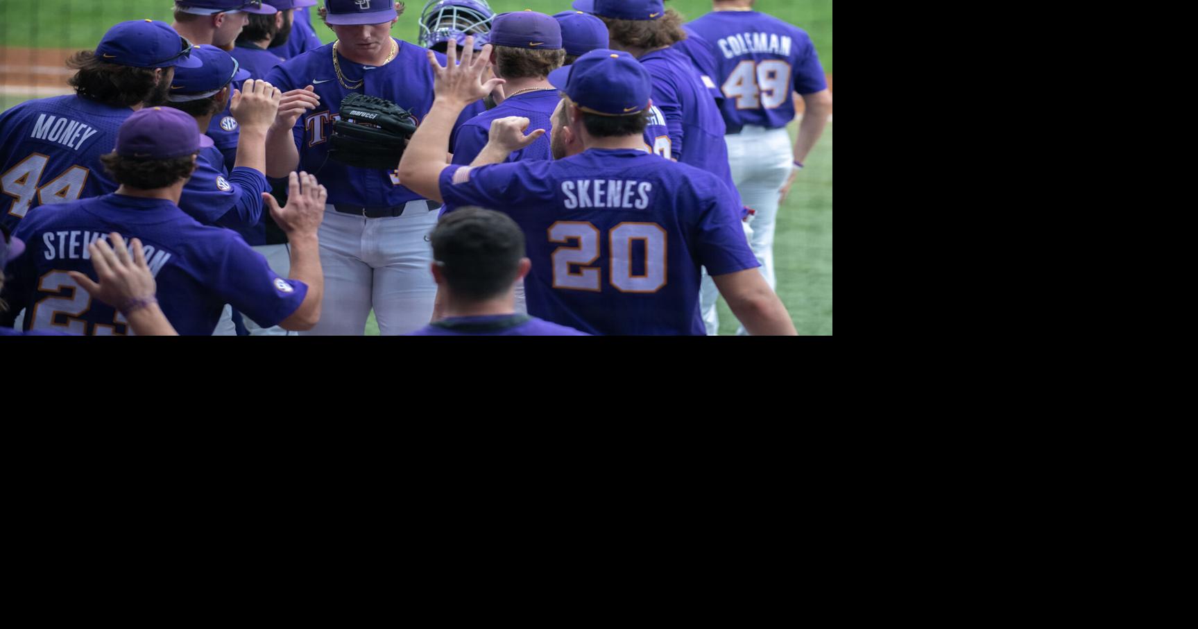 LSU Baseball Flips the Script With Dominant Offensive Outing, Ties Series  in 16-4 Win Over Florida - Sports Illustrated LSU Tigers News, Analysis and  More.