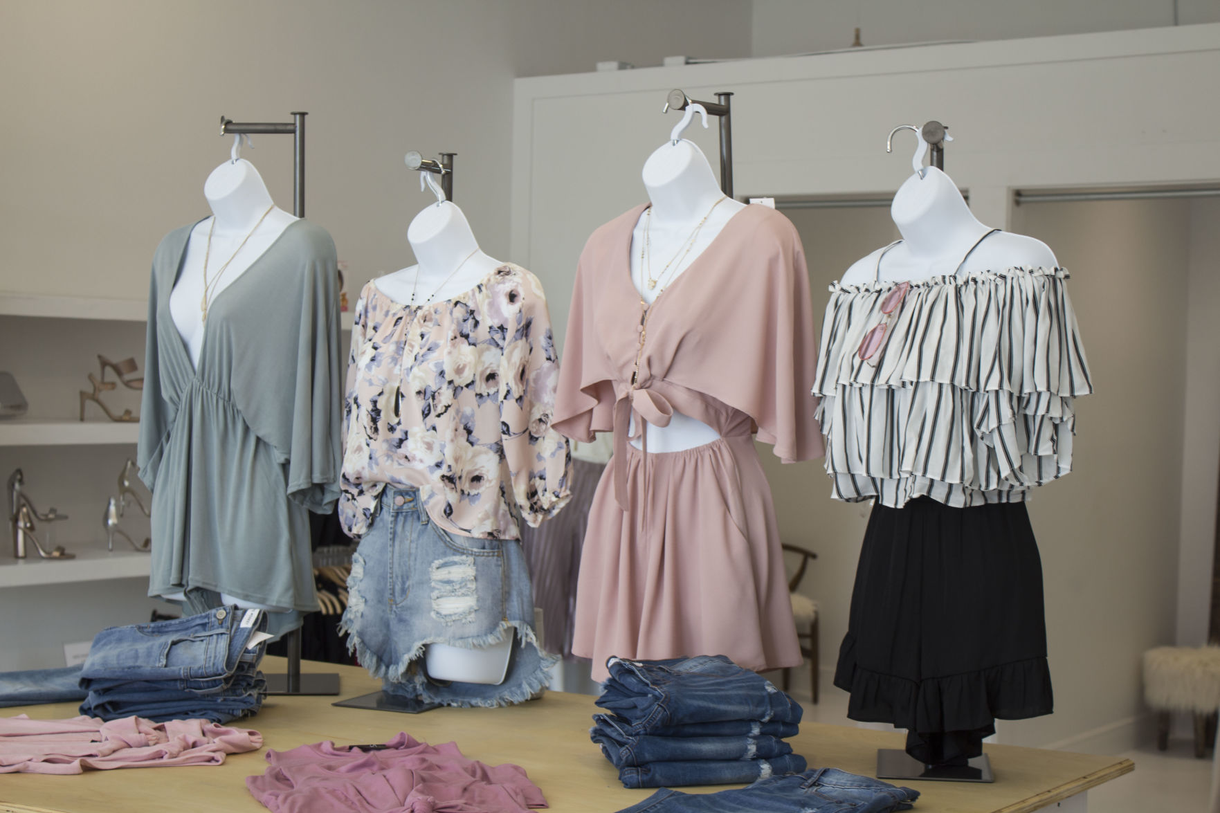 LSU alumna opens Moxi Boutique curates personable business