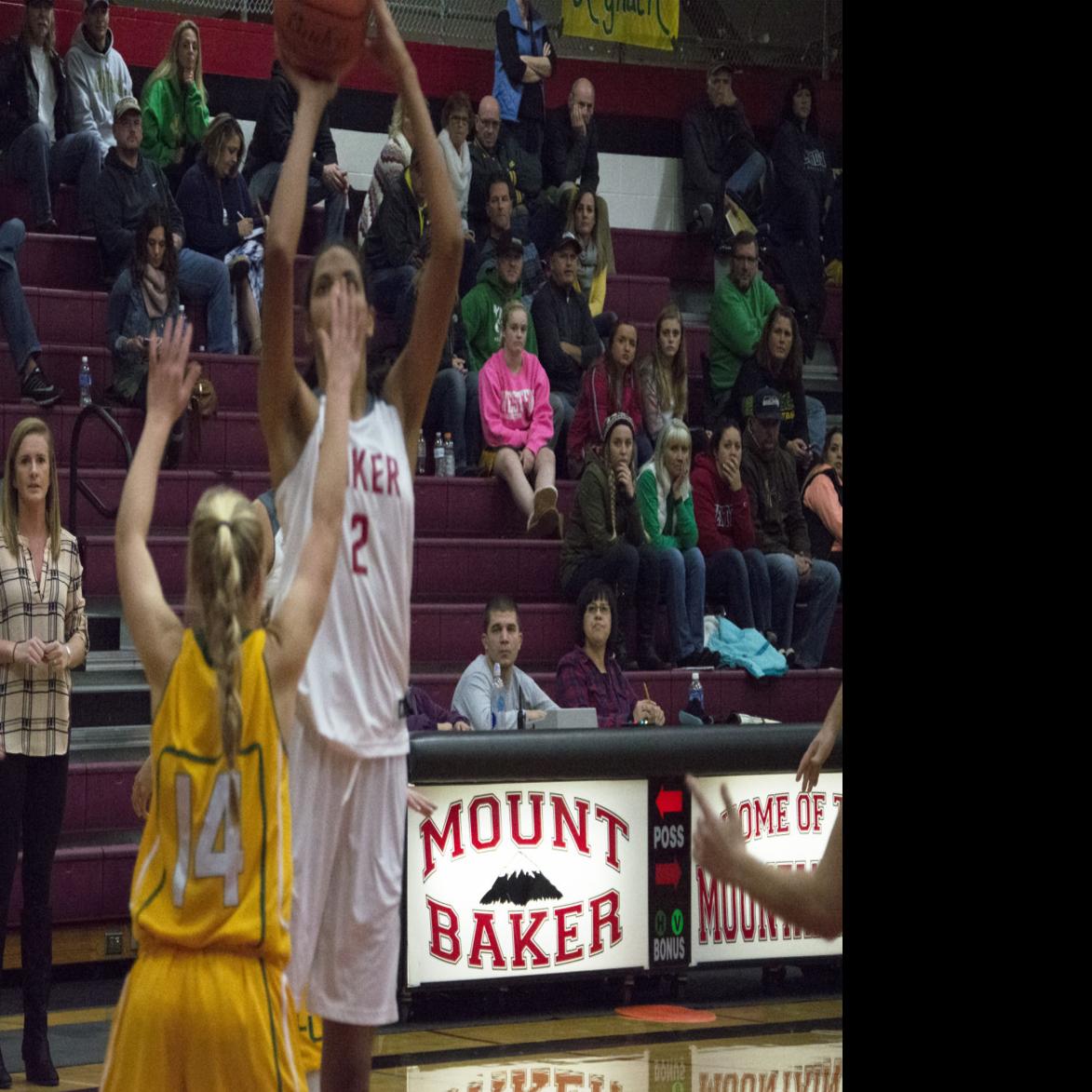 Basketball Team Previews Sports Lyndentribune Com