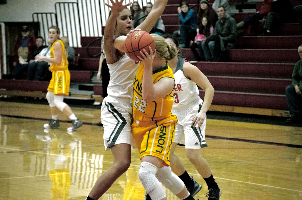 Soares Sisters Provide More Than Height For Mount Baker Sports