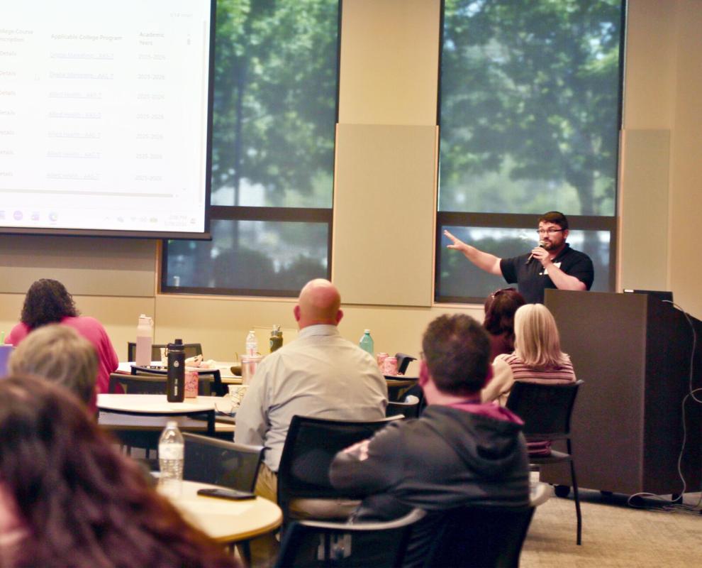 New database to help students navigate college credits