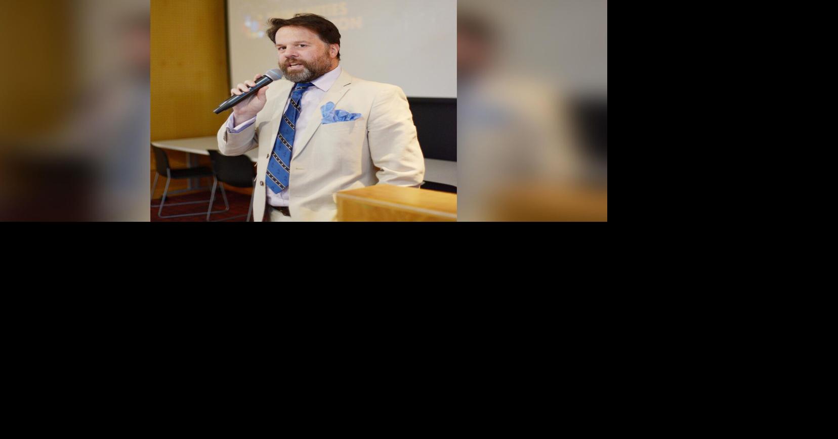 UK native talks American Revolution in Ferndale