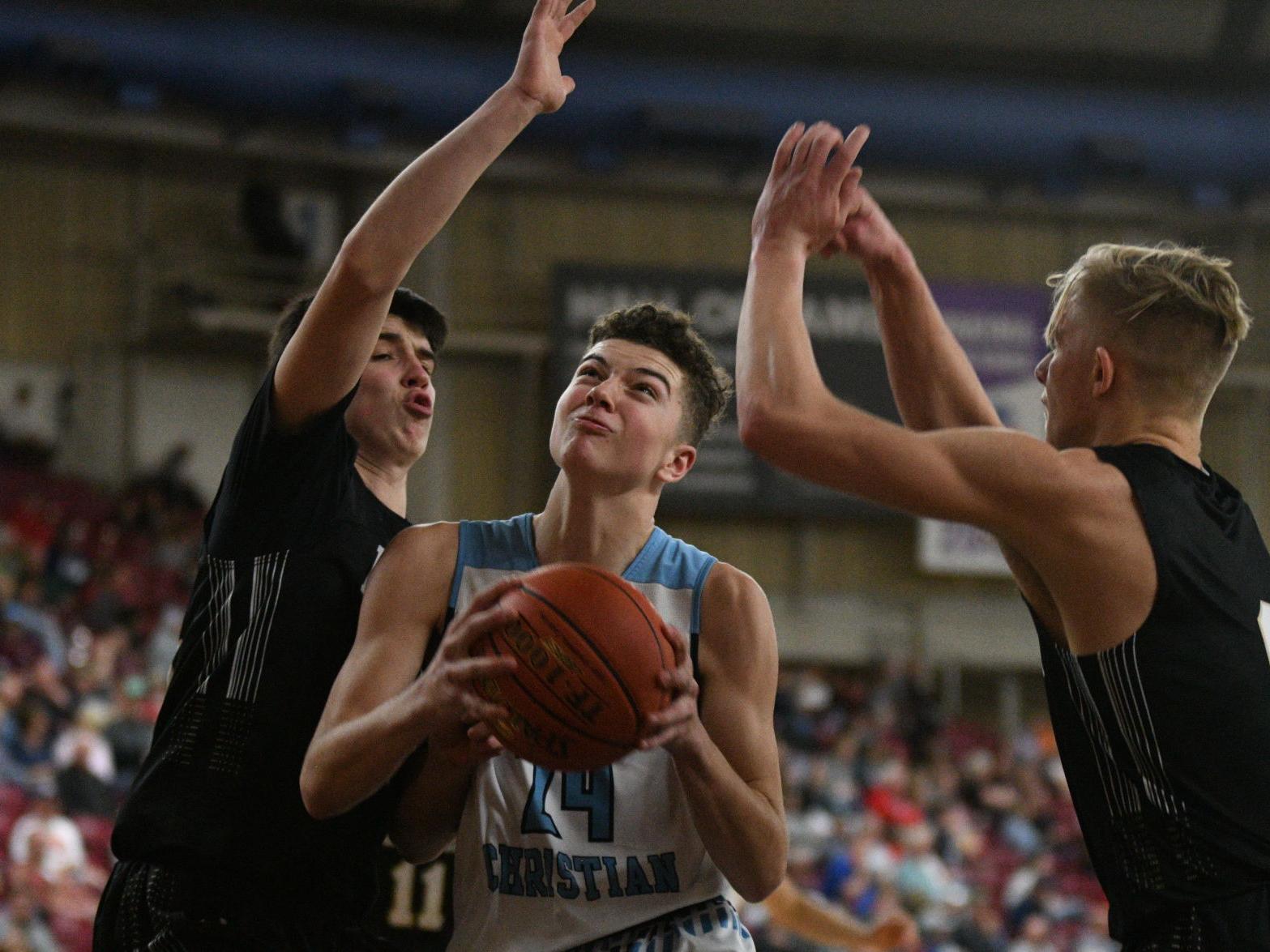 Lc Boys Fight Early Deficit To Move Onto State Semifinals Sports