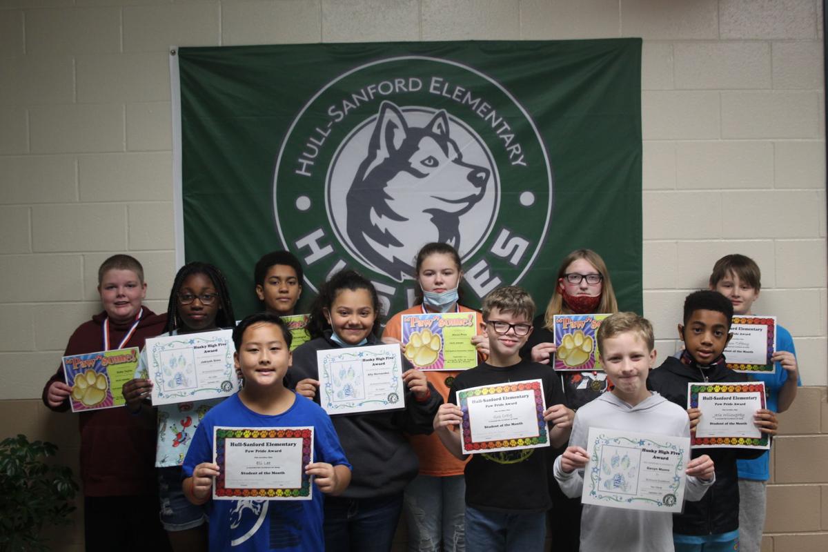Hull-Sanford recognizes fifth graders