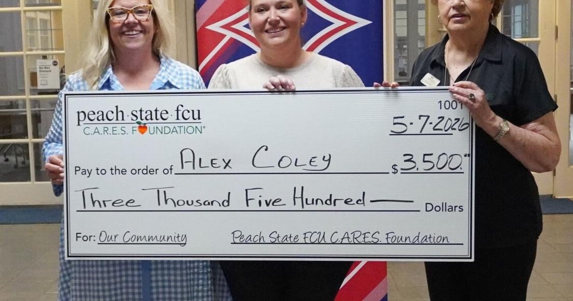 JHS student, teacher receive Peach State FCU Scholarships