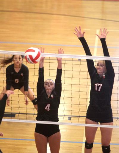 Jackson Co Volleyball Team Moves To 10 0 In Area Play Jcchs Sports Mainstreetnews Com