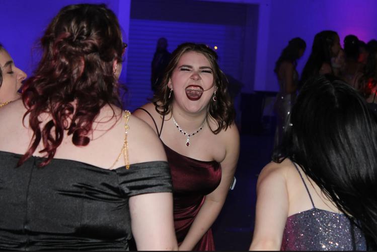 Jefferson High School holds 2025 Prom | School | mainstreetnews.com