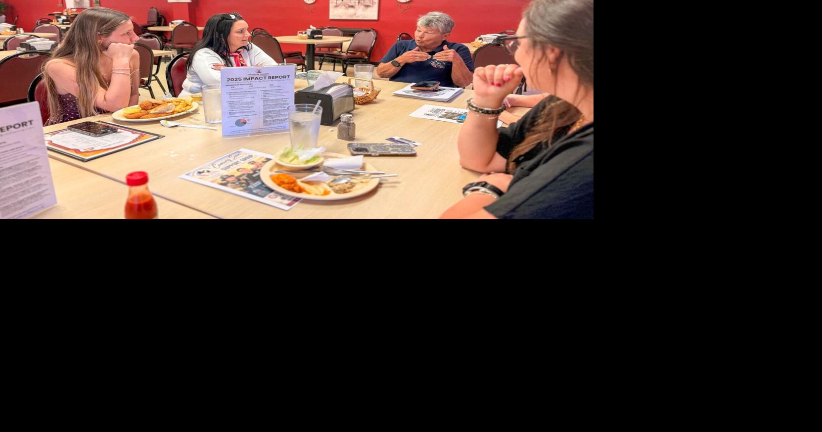 Chamber members connect at Member Meet & Eat