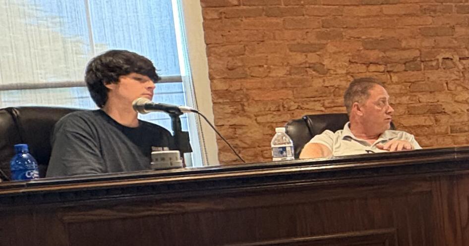 New planning members attend first meeting