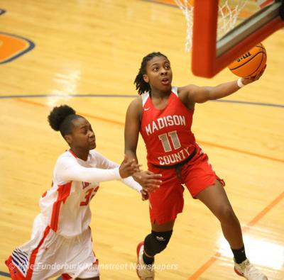 Red Raiders Dominate 4th Quarter To Route Cedar Shoals Mchs Sports Mainstreetnews Com