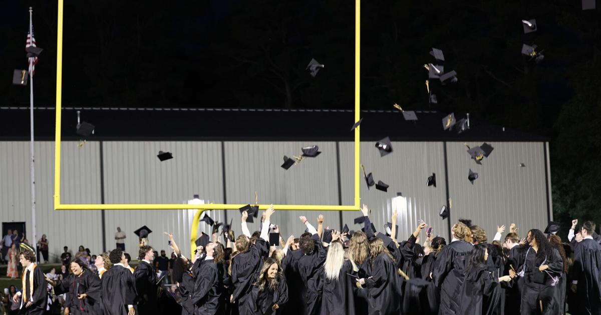 Commerce Graduations Up Commerce hosts its 2024 graduation ceremony | News | mainstreetnews.com