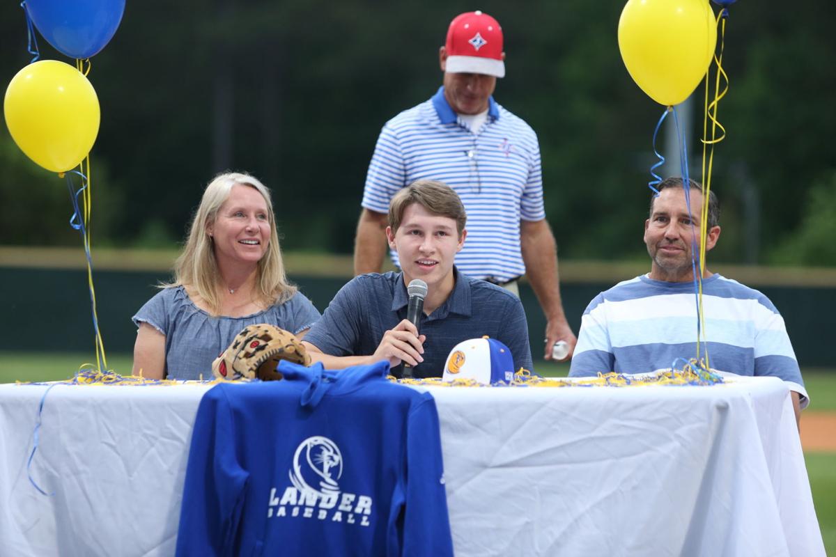 RAPP SIGNS WITH LANDER