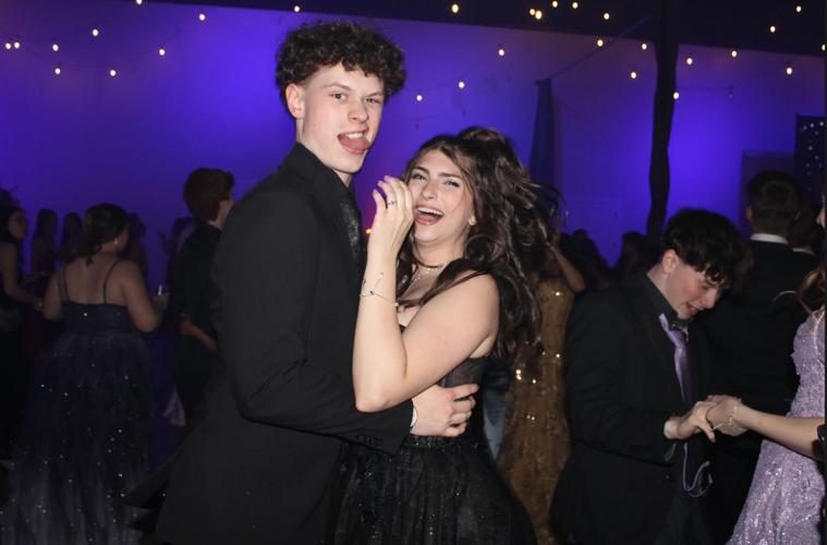 Jefferson High School holds 2025 Prom | School | mainstreetnews.com