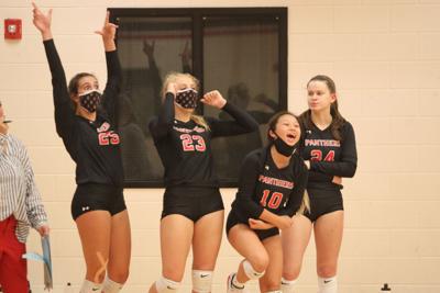 Round Up Jackson Co Volleyball Team Improves To 8 2 Jcchs Sports Mainstreetnews Com