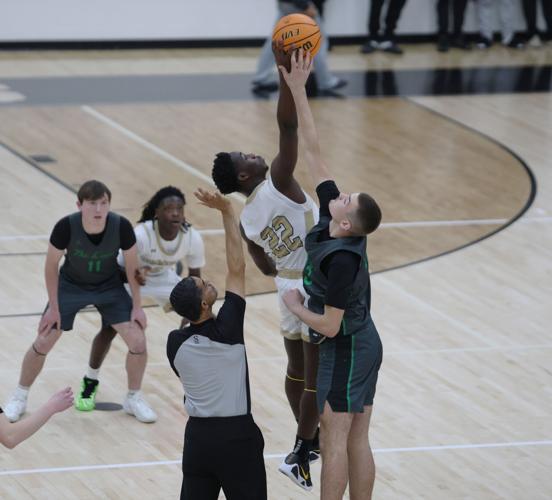 Bryson Parks tip-off