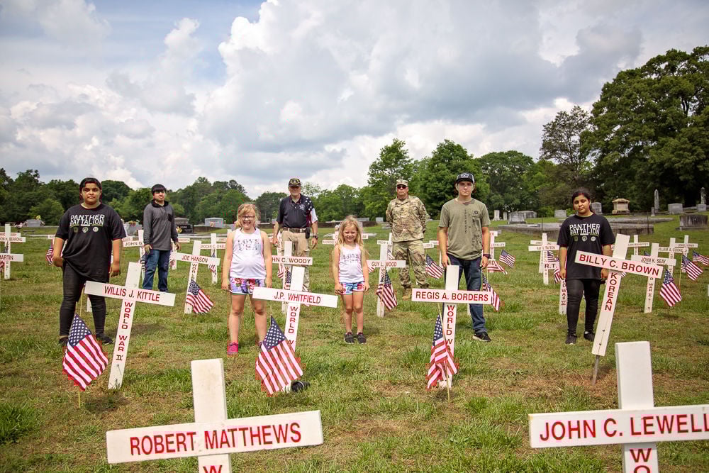 Honoring fallen service members