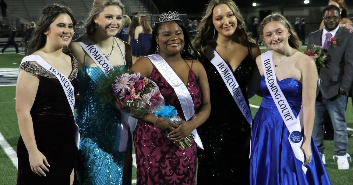 Brown named 2022 Queen at EJCHS News