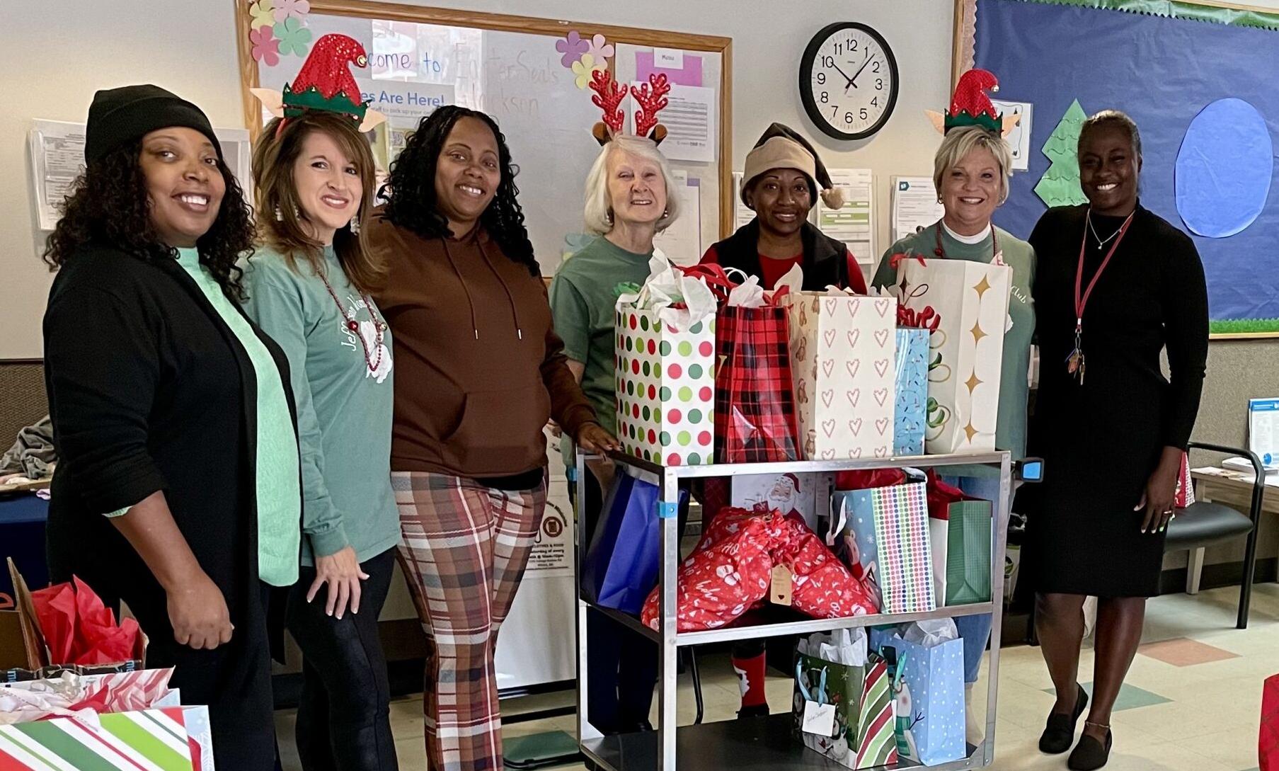 Jefferson Woman's Club delivers gifts to Easter Seals North Georgia ...
