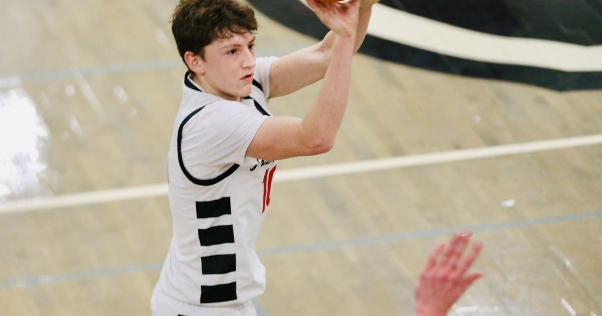 Jahshem Reeves Jr JCHS rallies for win in regular-season finale | JCCHS Sports ...