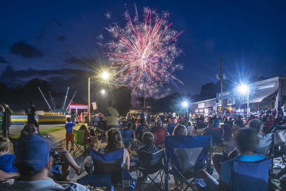 Casto hosts sixth annual event downtown